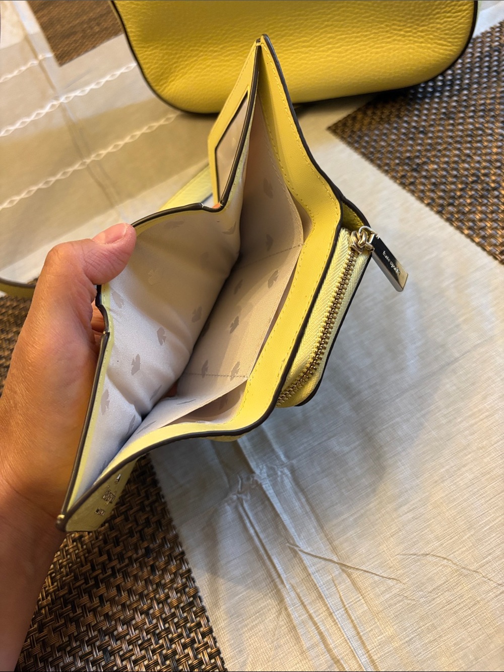 kate spade pastel lemon yellow pebbled leather crossbody w matching wallet set - Picture 5 of 10